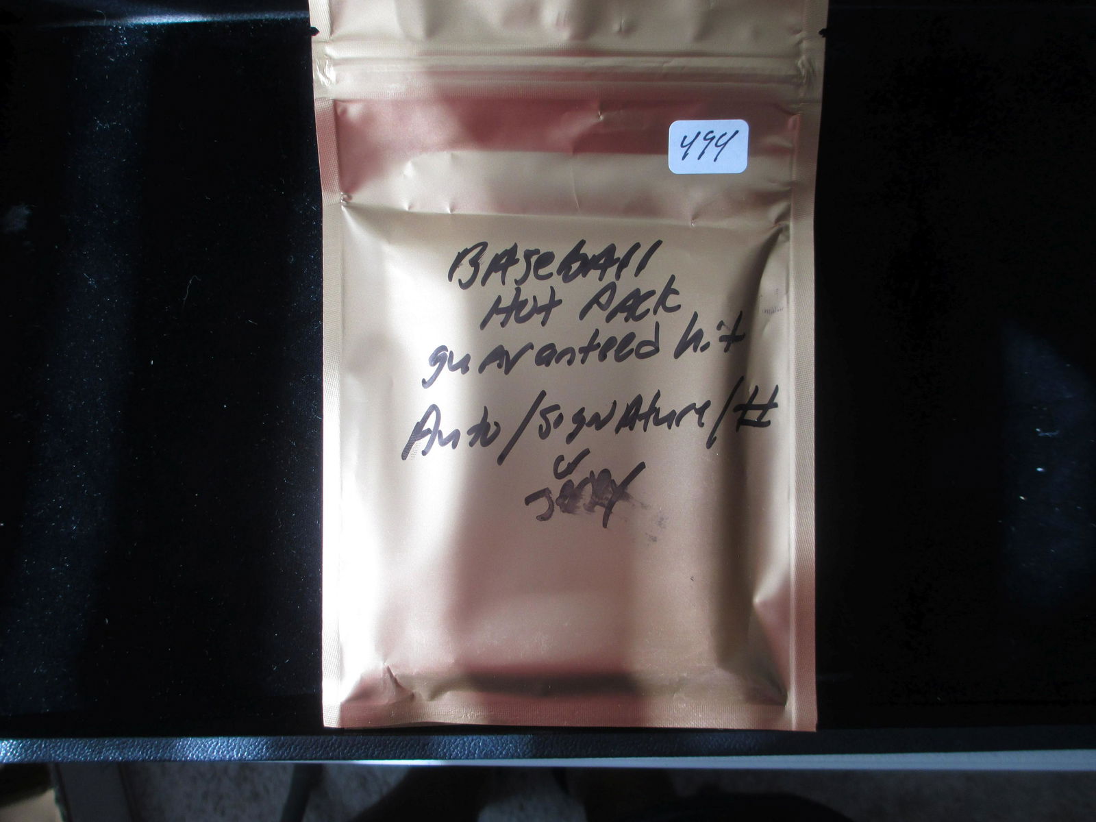 baseball hot pack guaranteed auto/# or jersey (1 of 1)