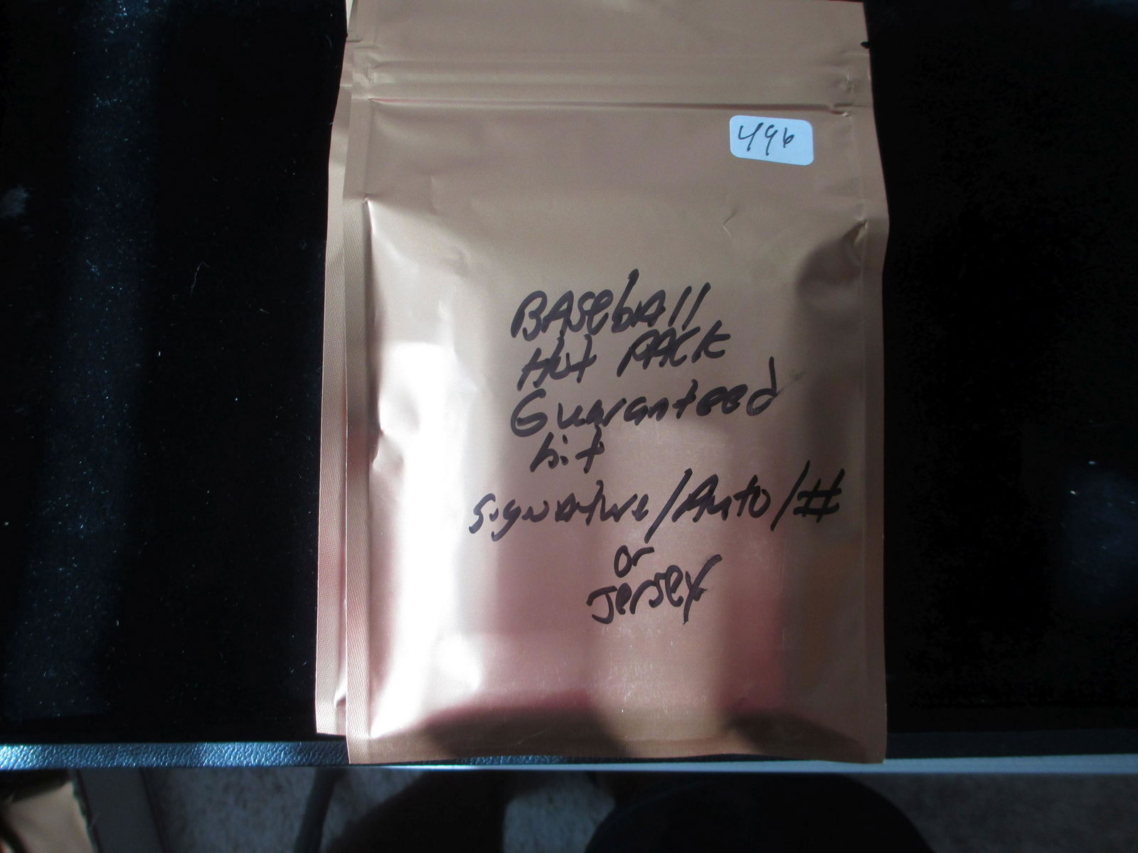 baseball hot pack guaranteed auto/# or jersey (1 of 1)