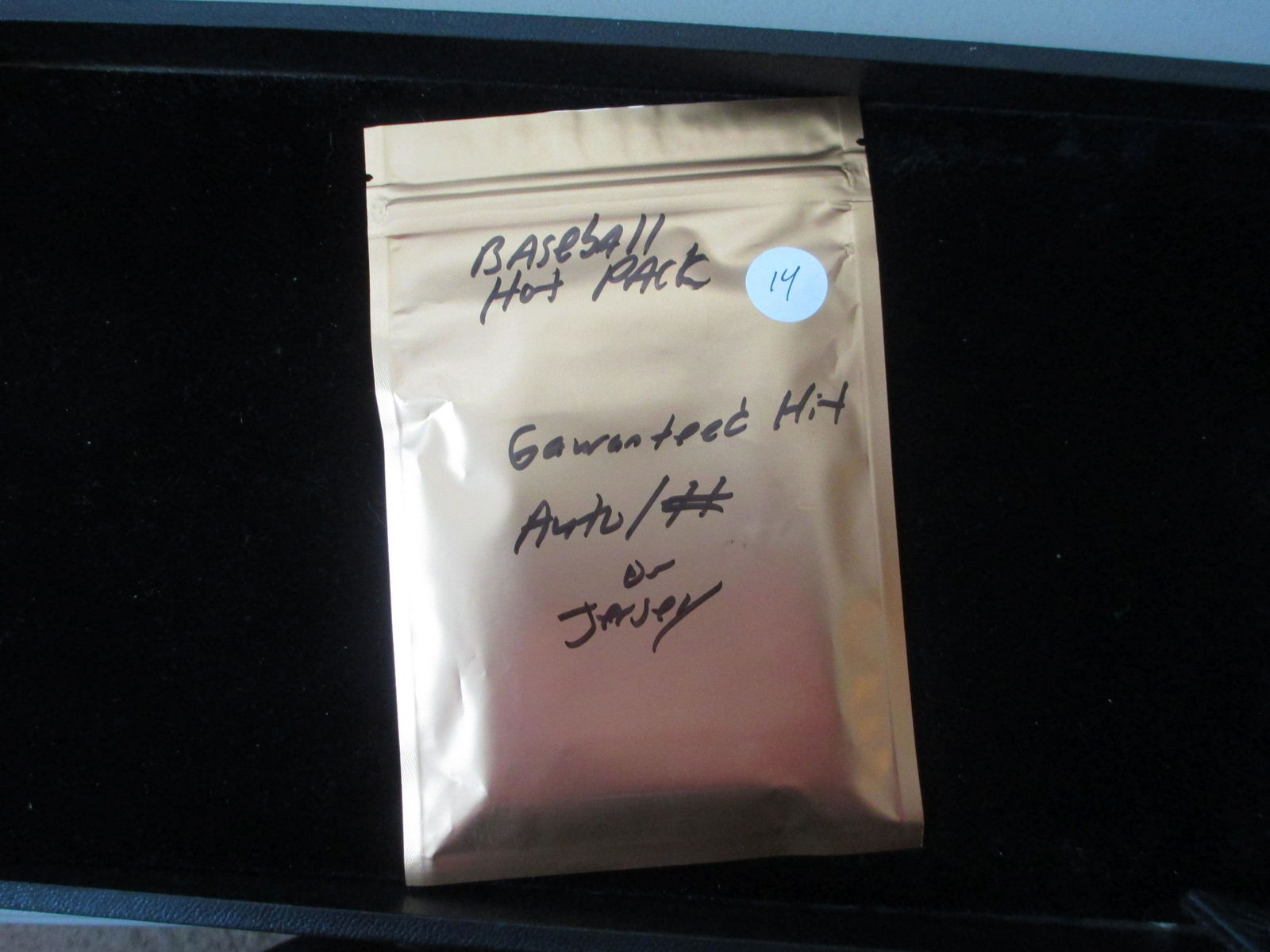 baseball hot pack guaranteed auto/jersey or #'d card (1 of 1)