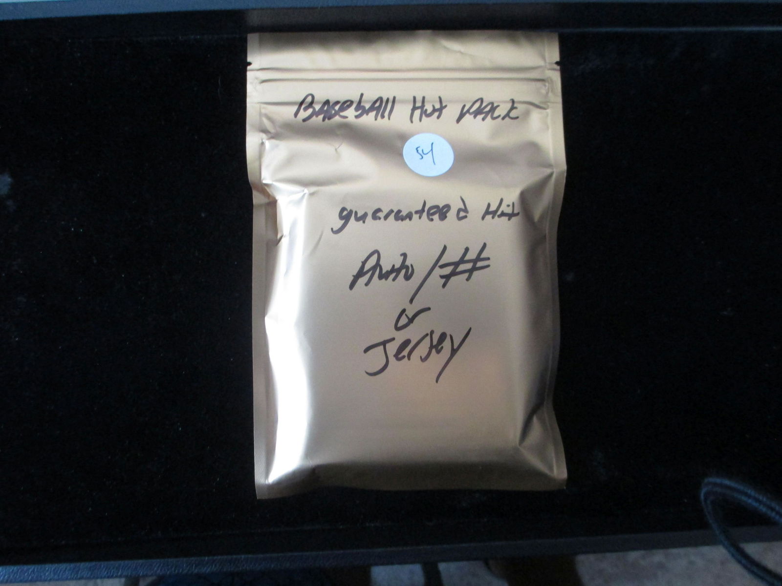 baseball hot pack guaranteed auto/jersey or #'d card (1 of 1)