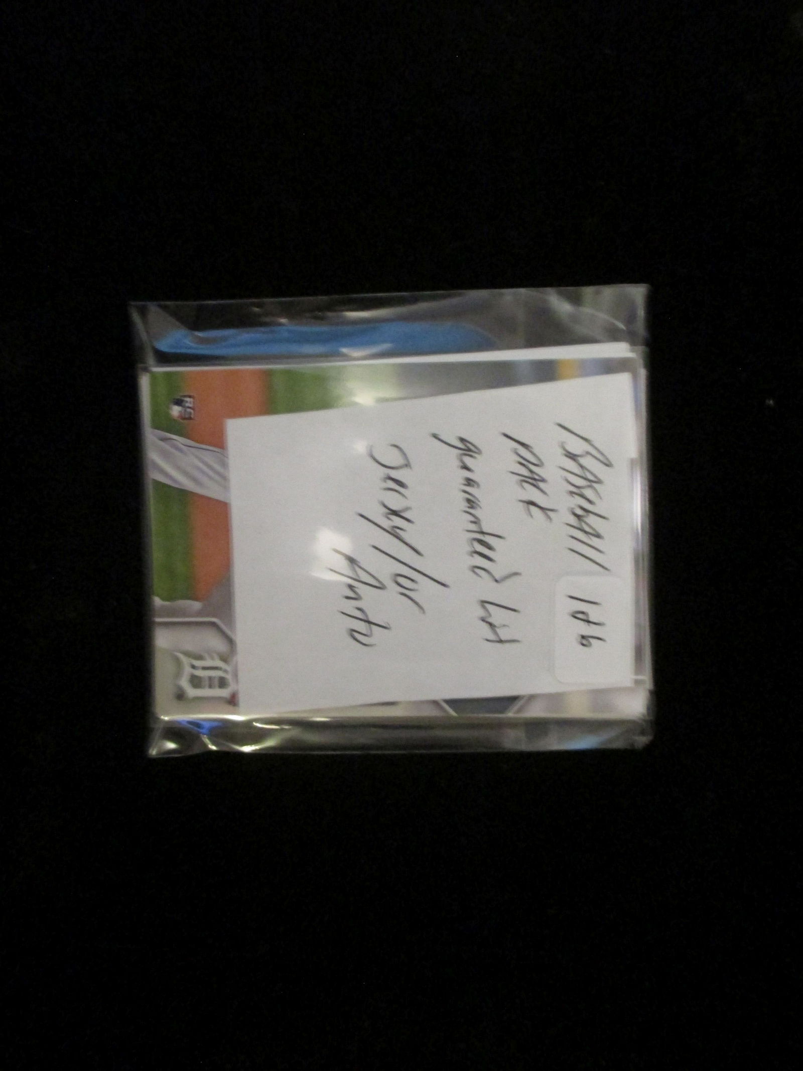 baseball hot pack guaranteed hit jersey or auto (1 of 1)