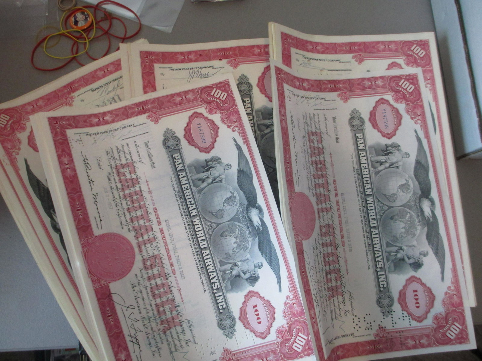 lot of 100 pan american world airways inc stock: rare hoard