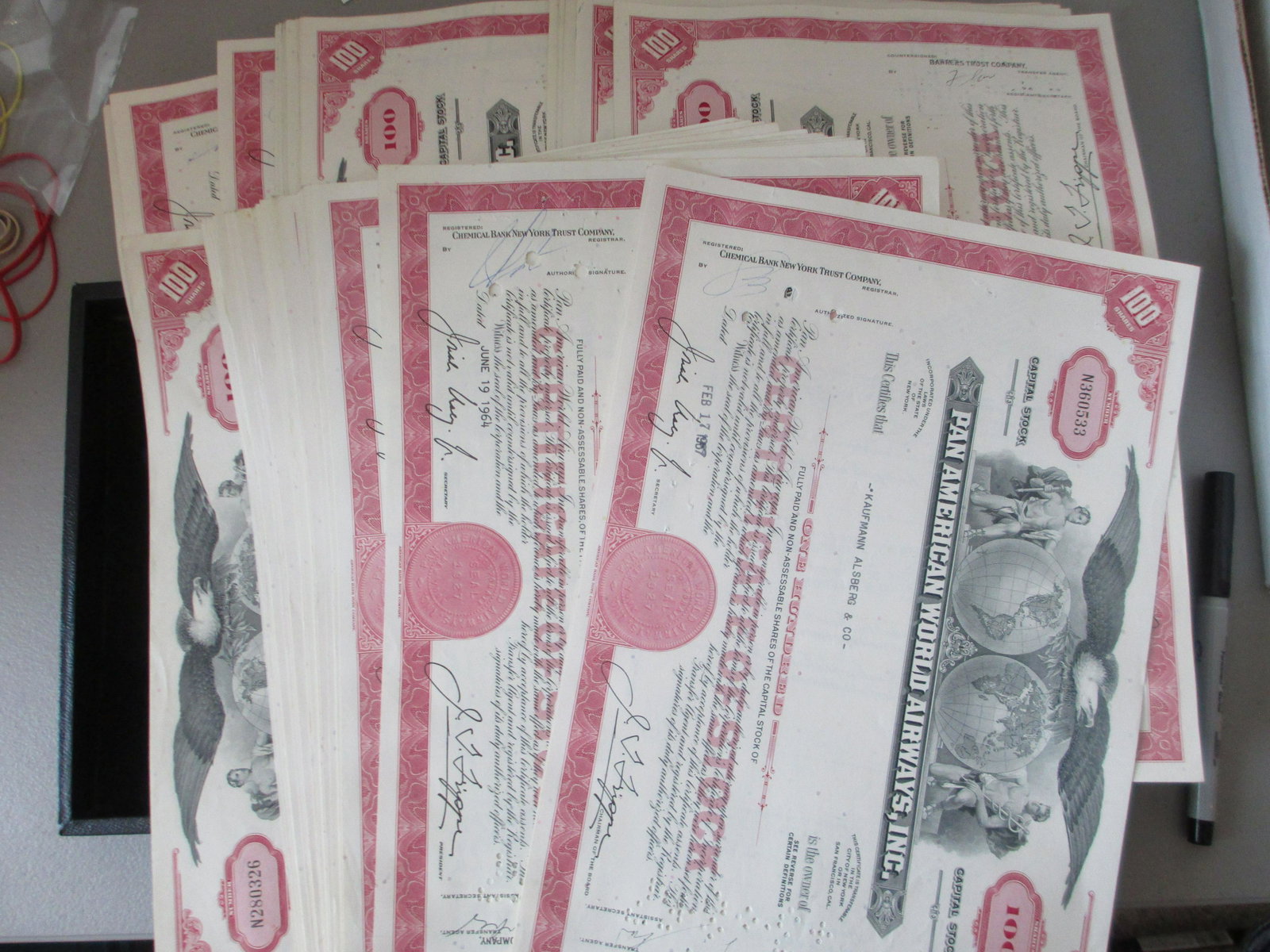 lot of 100 pan american world airways inco stock: rare hoard