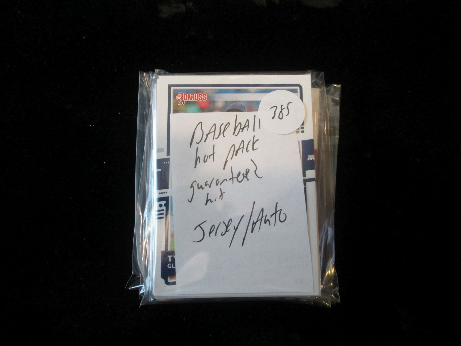 baseball hot pack guaranteed hit auto or jersey (1 of 1)