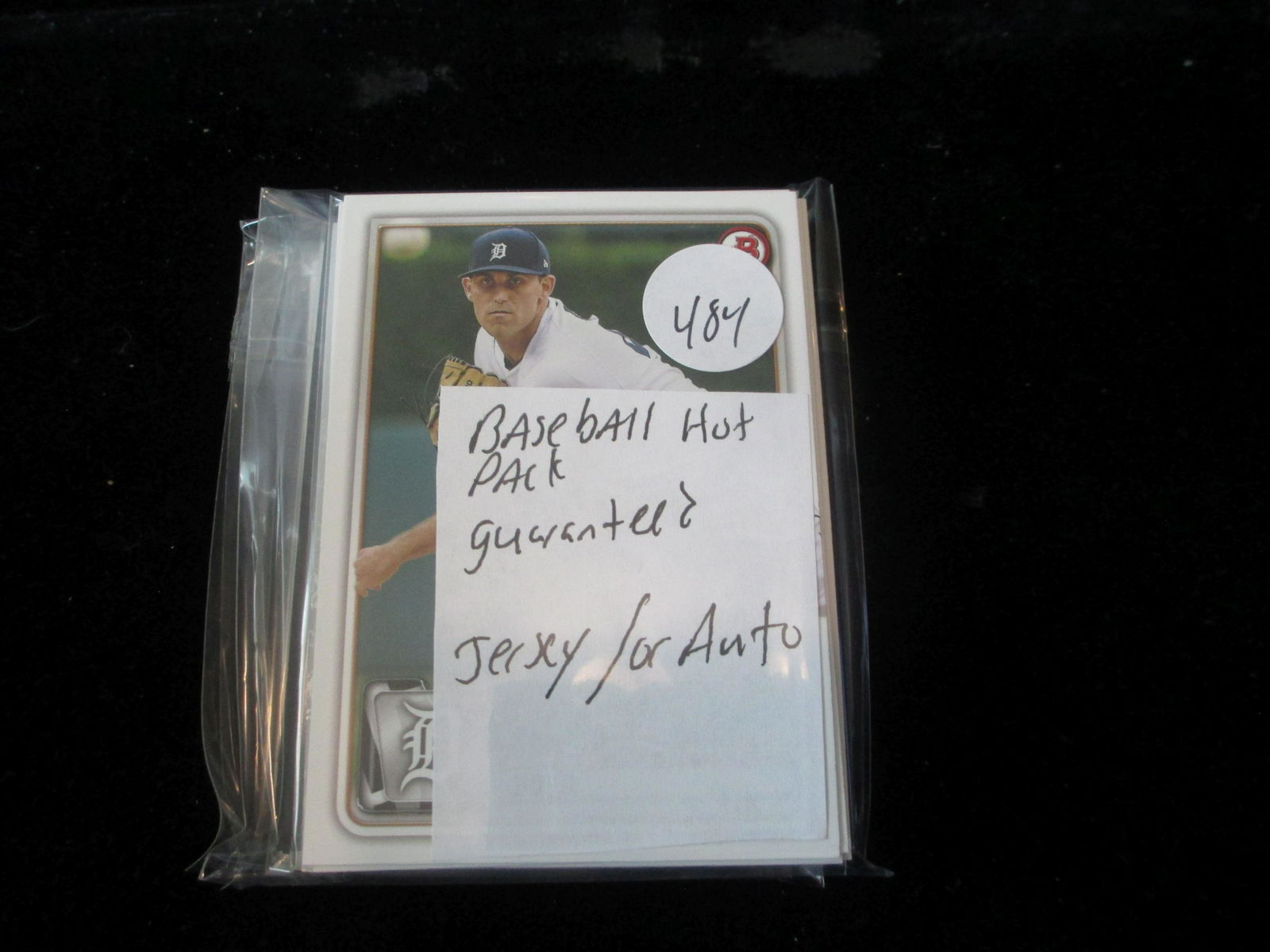 baseball hot pack guaranteed hit auto or jersey (1 of 1)