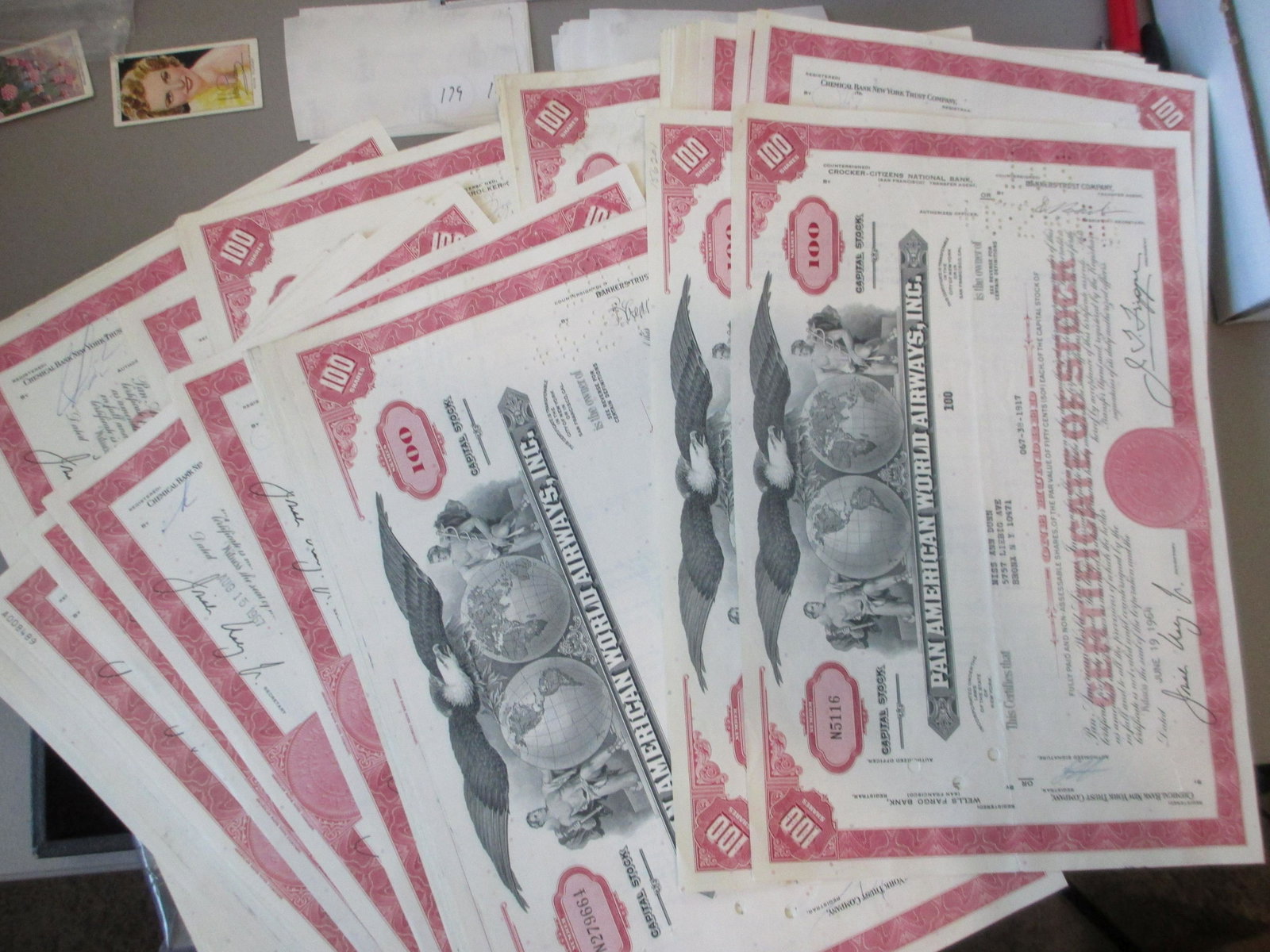 lot of 100 pan american world airways inc stock: rare stock certificate hoard
