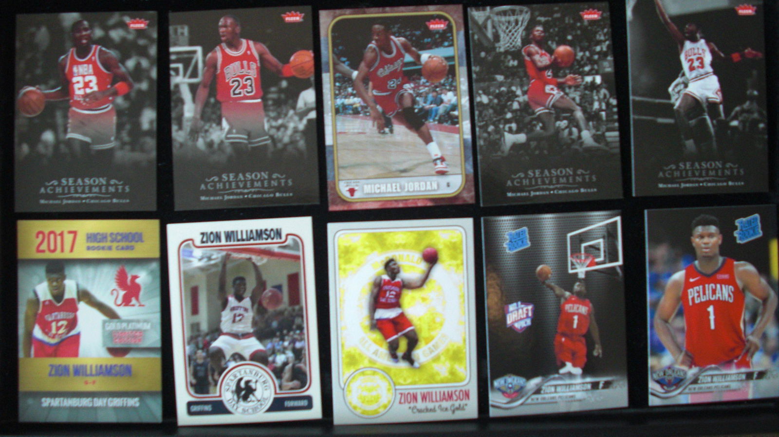 lot of 5 michael jordan and 5 zion williamson cards (1 of 1)