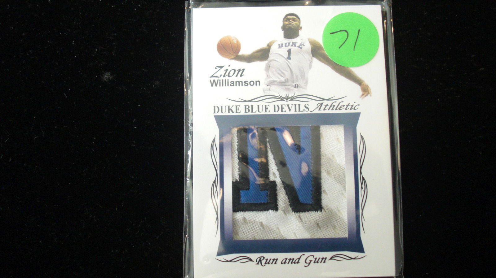 duke zion williamson jersey card (1 of 1)
