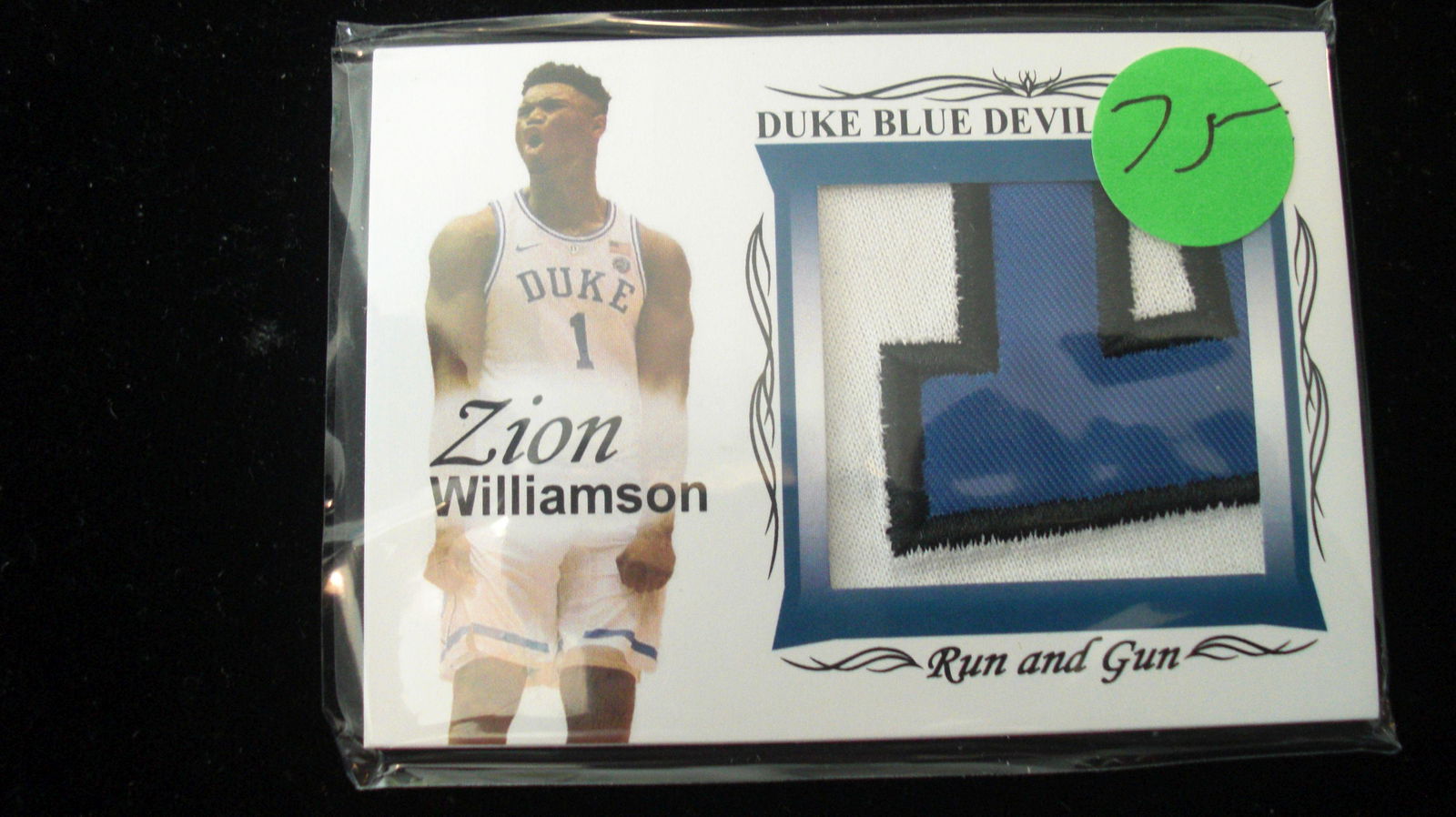 duke zion williamson jersey card (1 of 1)