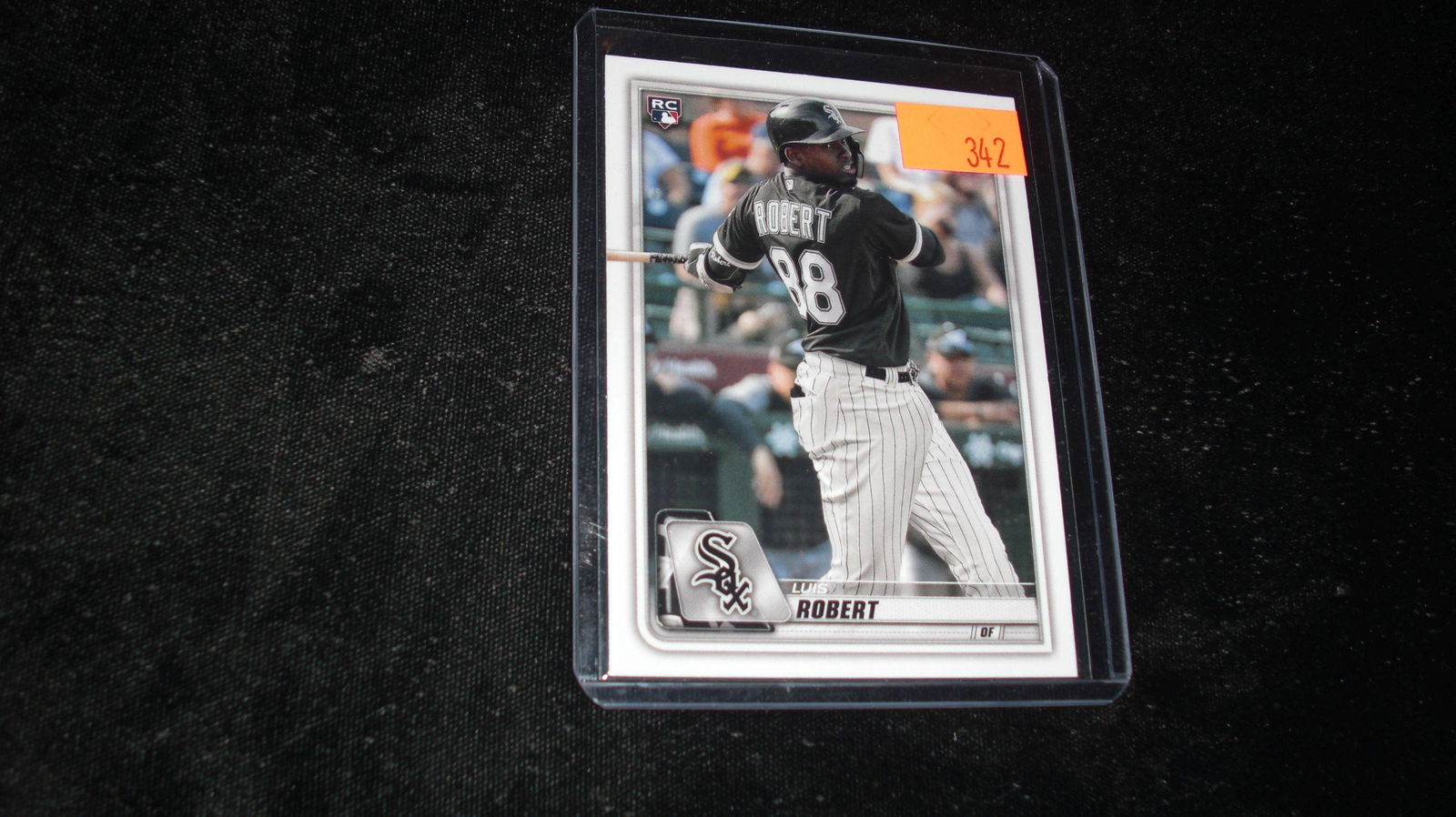 luis robert rookie white sox (1 of 1)