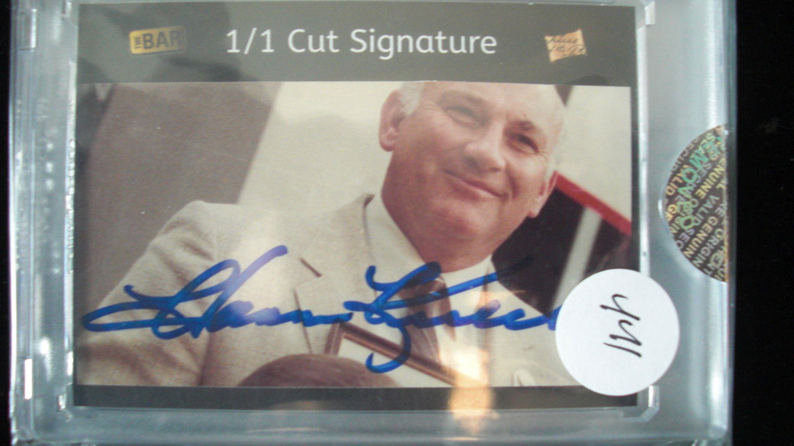 the bar 1/1 harmon killebrew signature relic card (1 of 1)