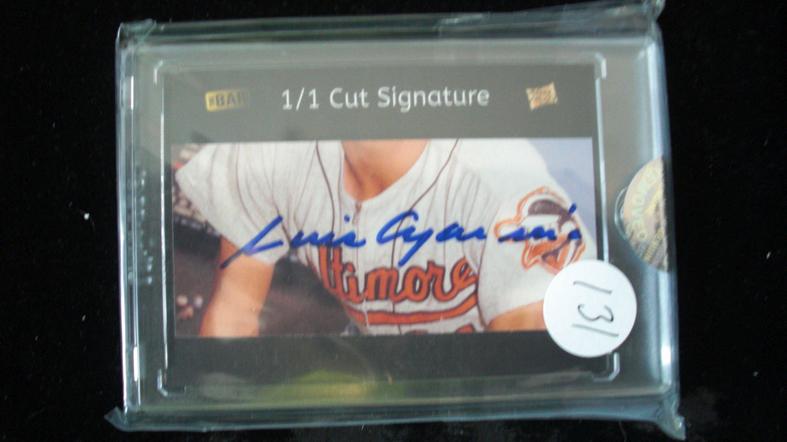 the bar 1/1 signature luis apraricio hof auto (1 of 1)