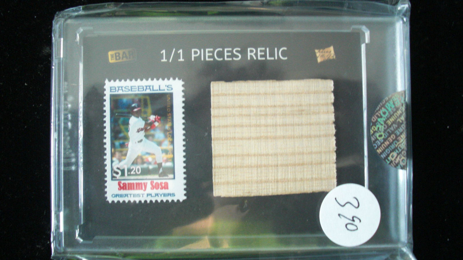 the bar 1/1 stamp and bat relic sammy sosa (1 of 1)