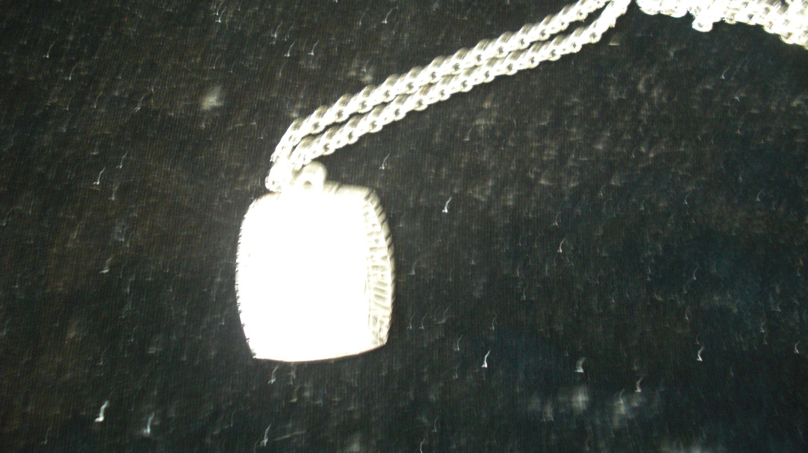 novelty stanly cup champions b pendant and necklace: novelty lot