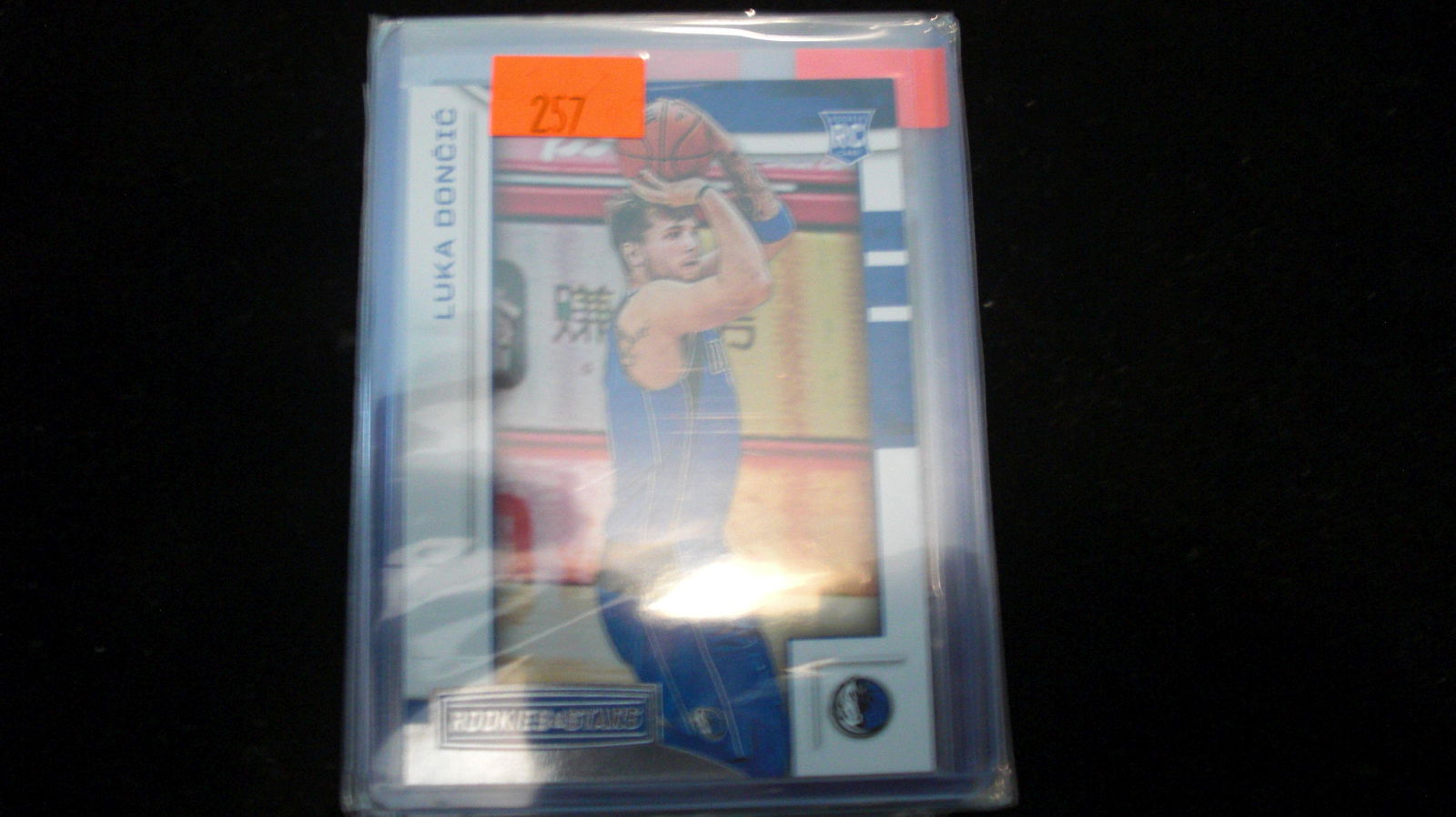 2019 chronicles luka doncic rookie (1 of 1)