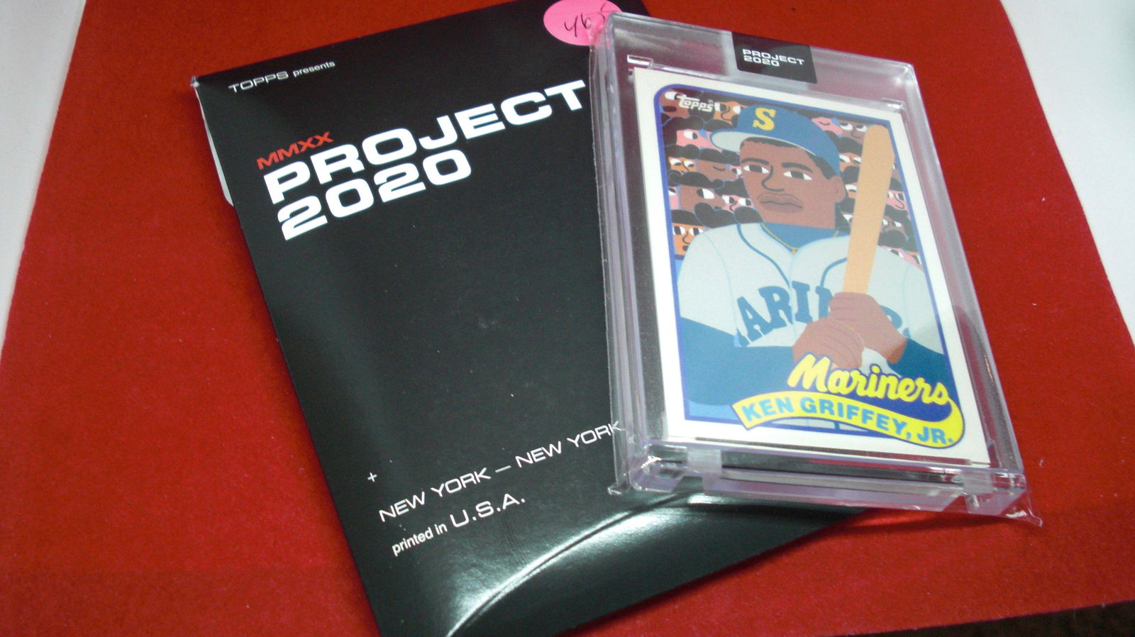 project 2020 ken griffey jr in hard plastic case (1 of 1)