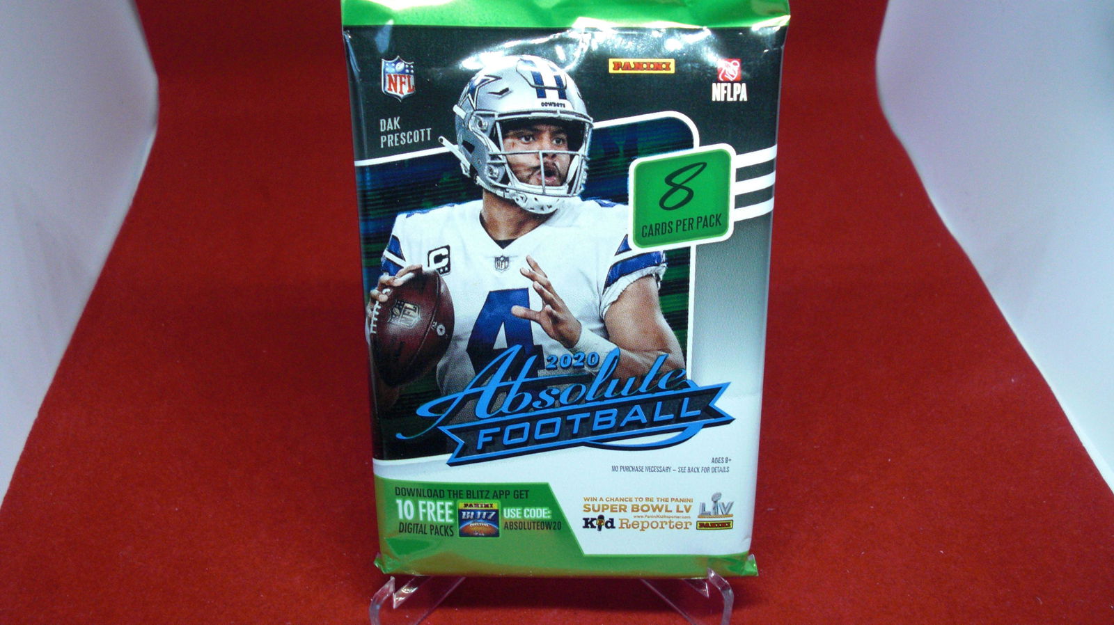 2020 unopened pack of absolute football cards (1 of 1)