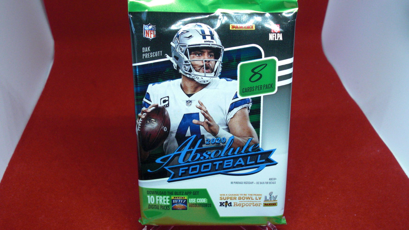 2020 unopened pack of absolute football cards (1 of 1)