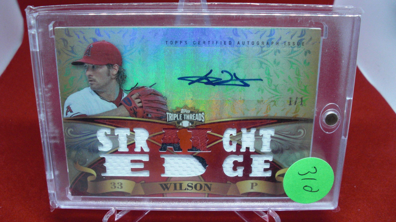 c.j wilson signature/jersey #1/1: in hard plastic case