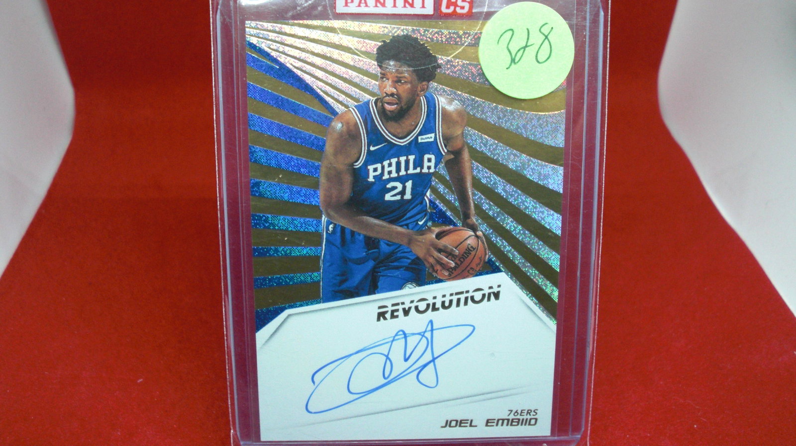 2018/9 panini revolution joel embiid signature: stunner