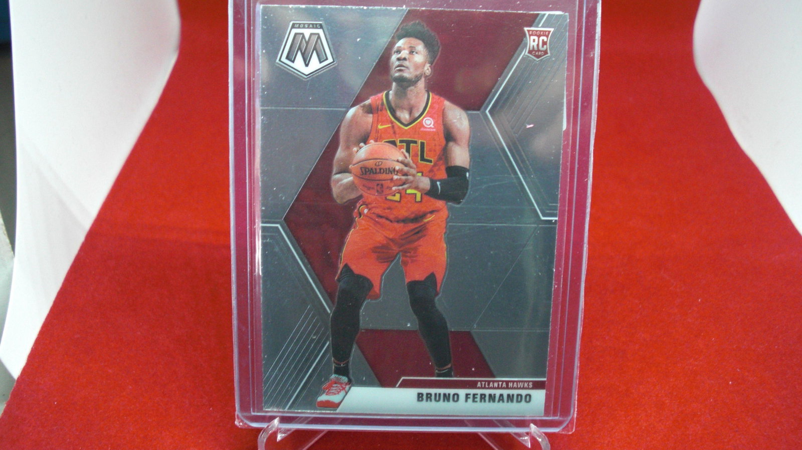 bruno fernando rookie mosaic: in top loader