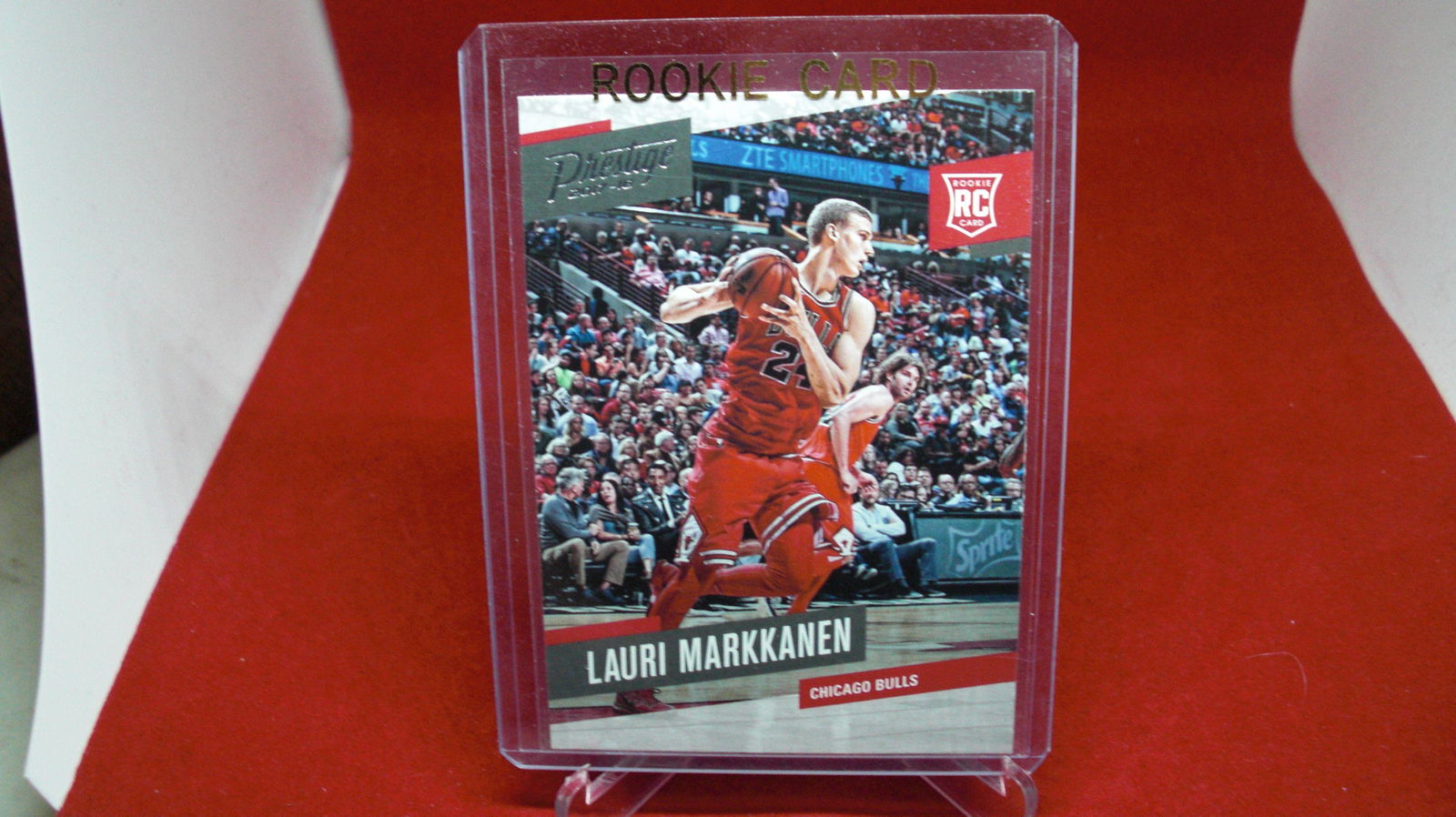 lauri markkanen rookie prestige (1 of 1)