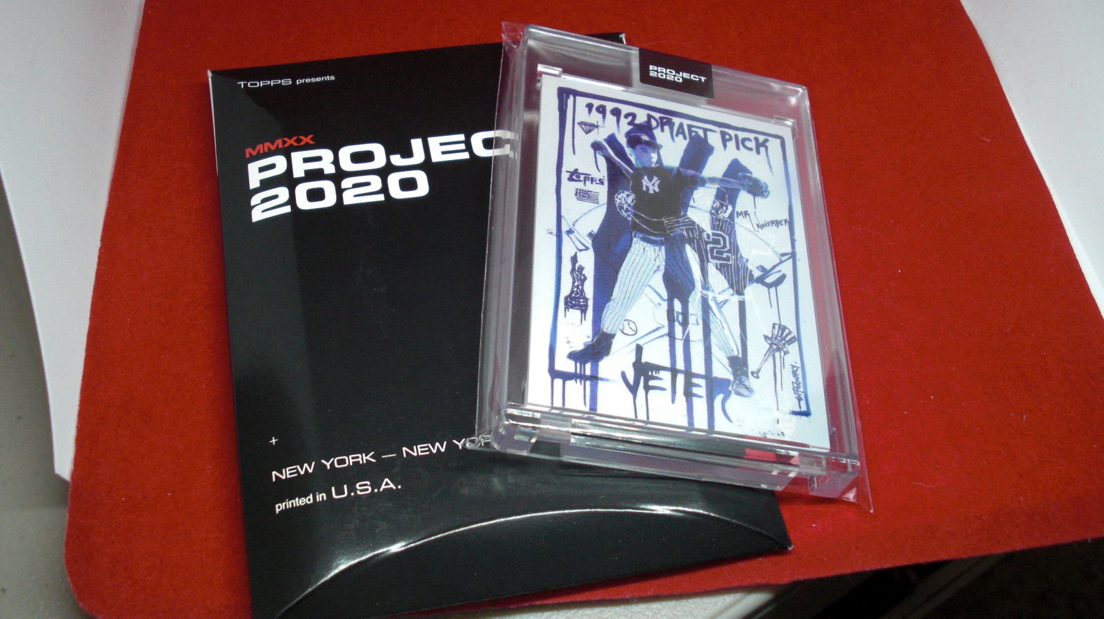 project 2020 derek jeter in hard plastic case (1 of 1)