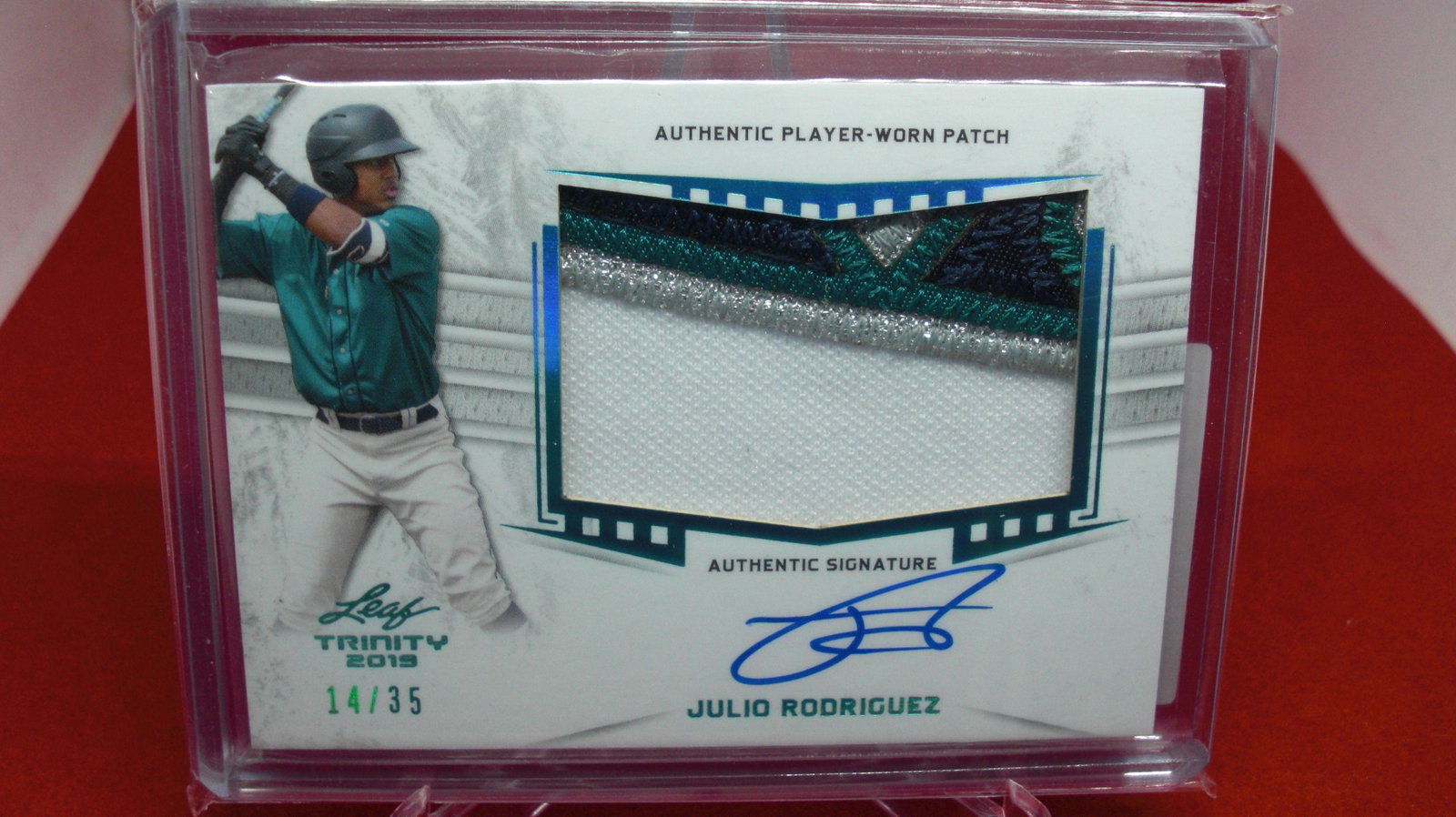julio rodriguez signature/patch #14/35: 2019 leaf #14/35 in top loader