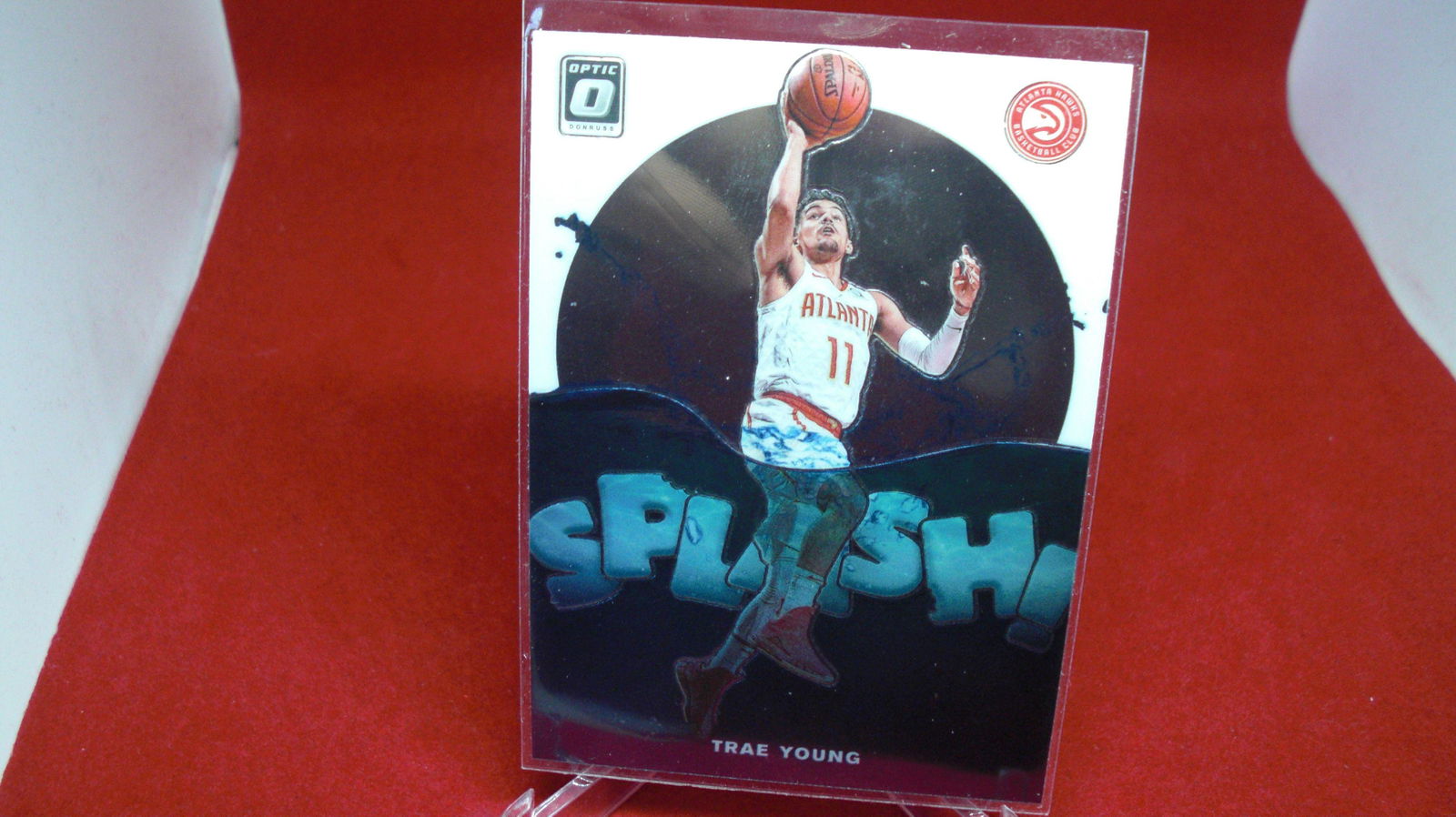 trae young optic splash (1 of 1)
