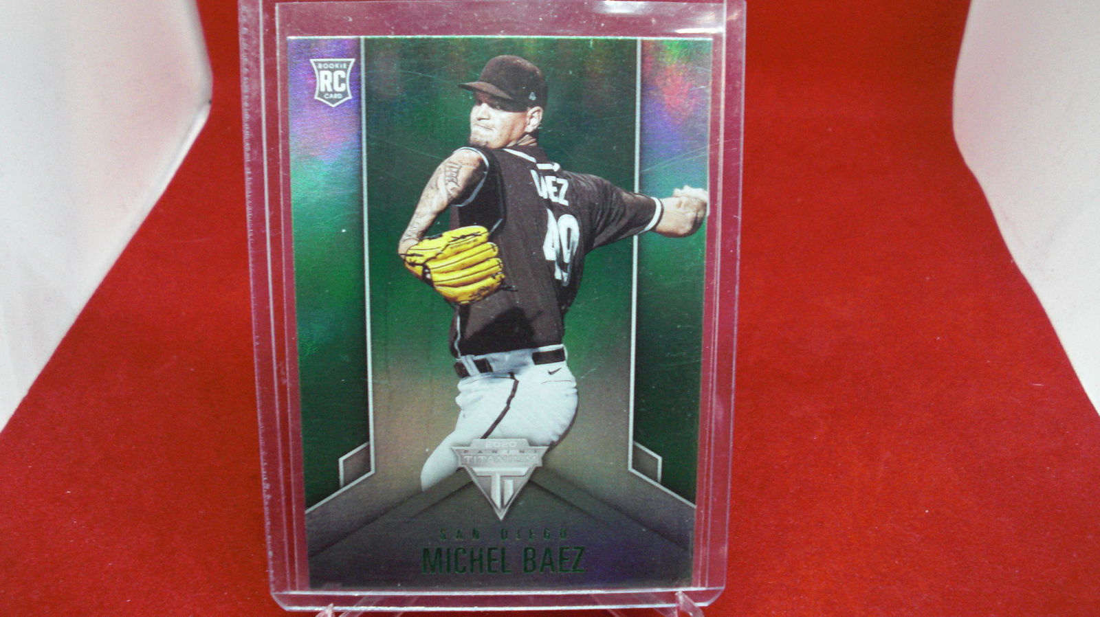 michael baez titanium green rookie: in top loader