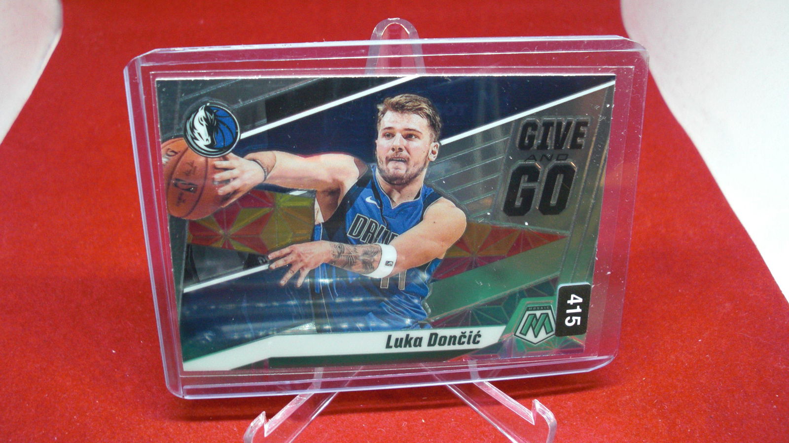luka doncic mosaic give and go mosaic no.10 (1 of 1)