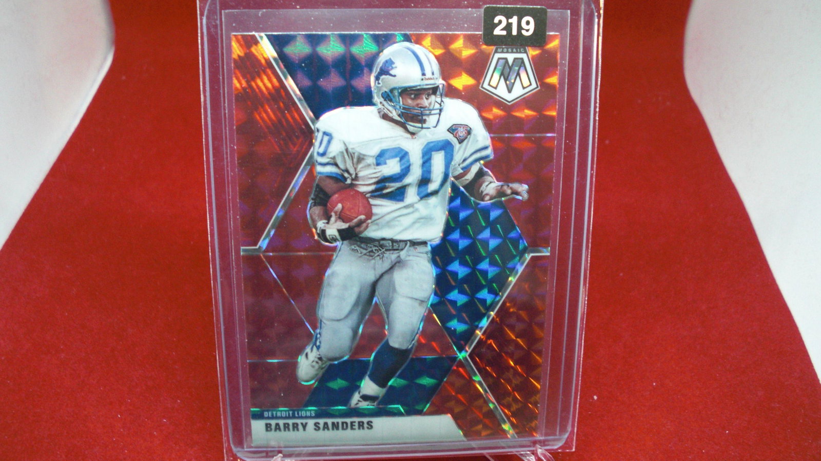 barry sanders red mosaic: in top loader