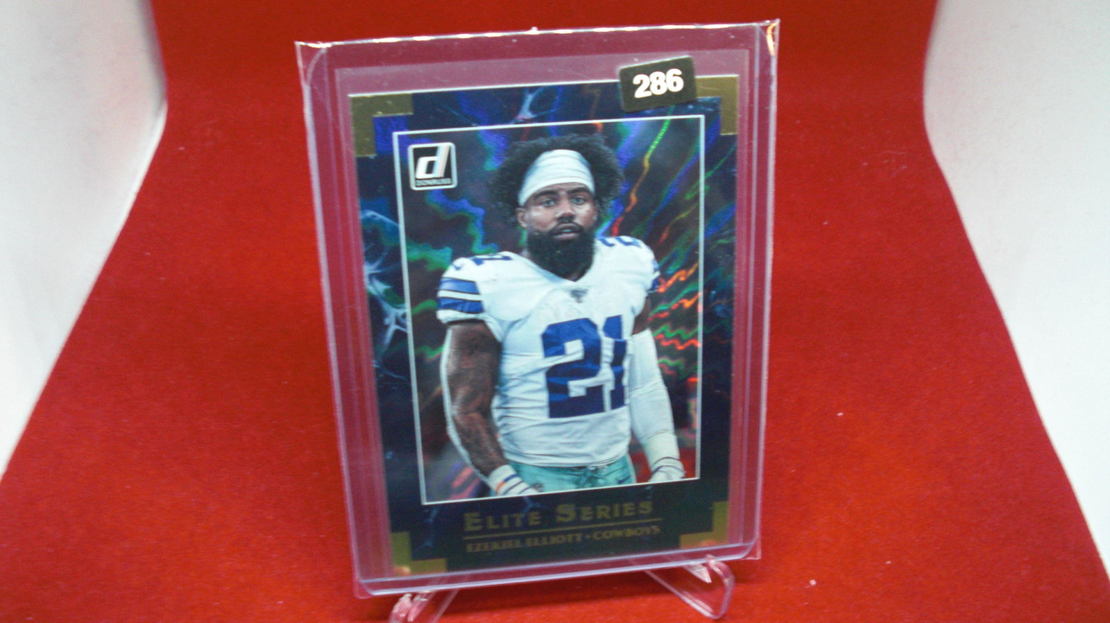 ezekiel elliot: in top loader