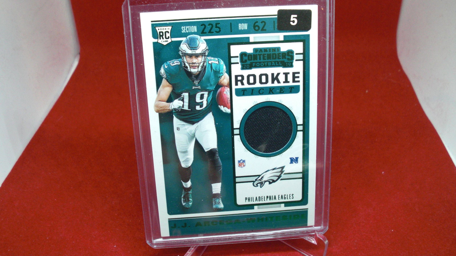 j.j whiteside jersey: in top loader