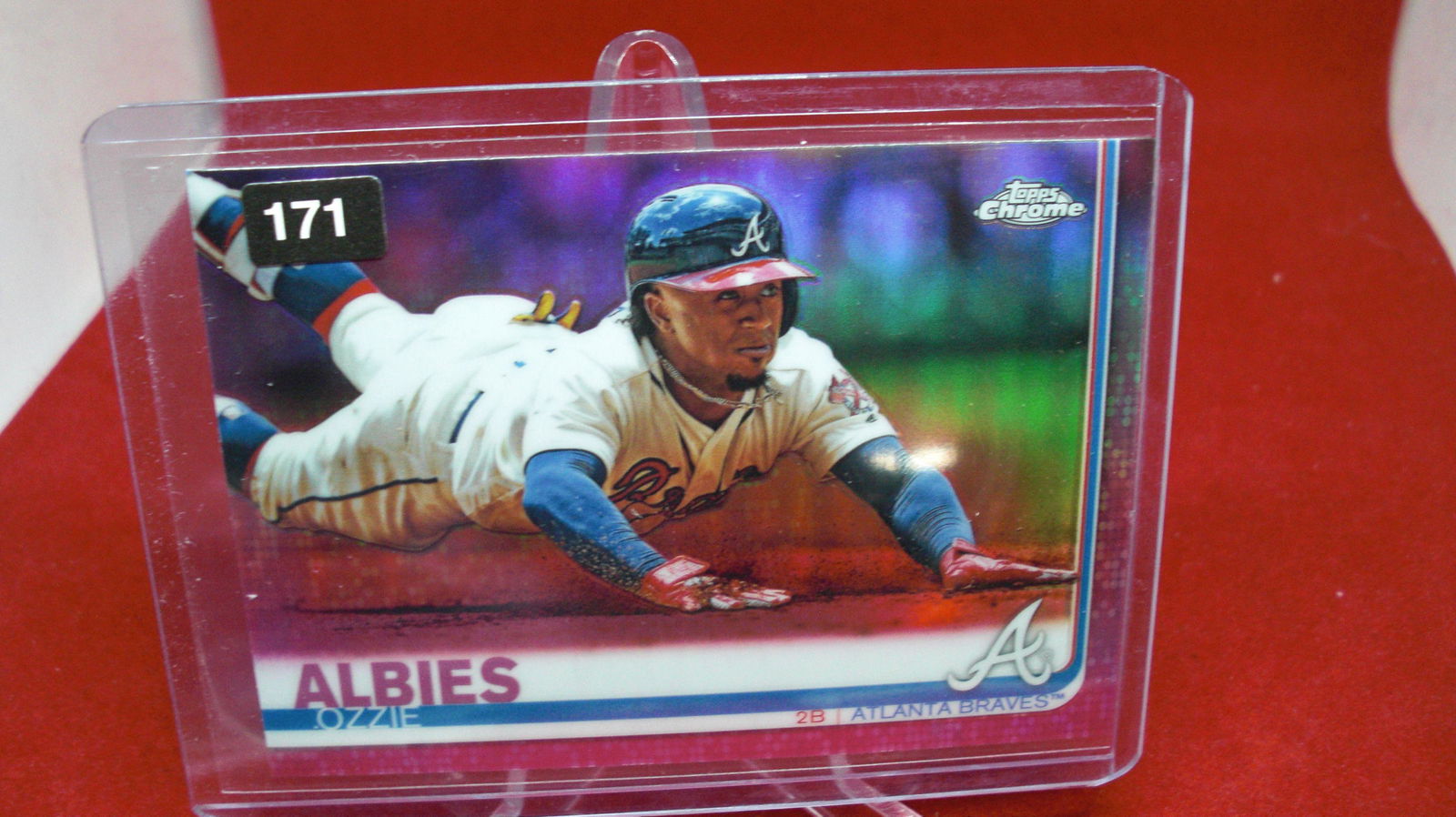 ozzie albies pink topps chrome (1 of 1)