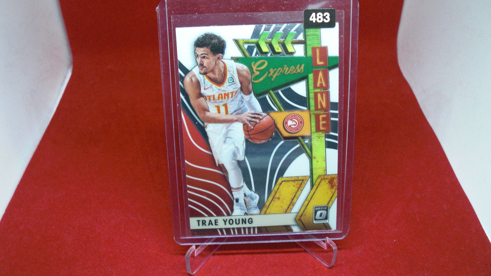 trae young optic (1 of 1)