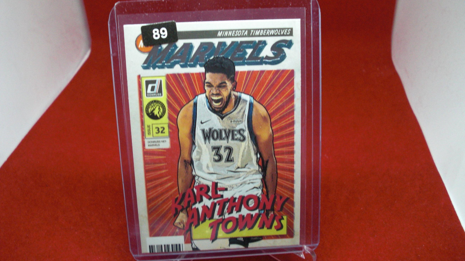 karl anthony towns marvels: in top loader