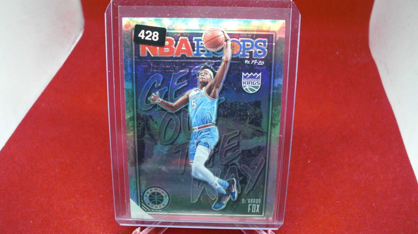 de'aaron fox get out the way: in top loader