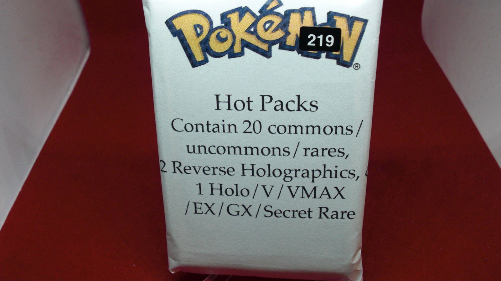 pokemon hot packs 20 commons 2 rev holo 1 holo v vmax: guaranteed hit