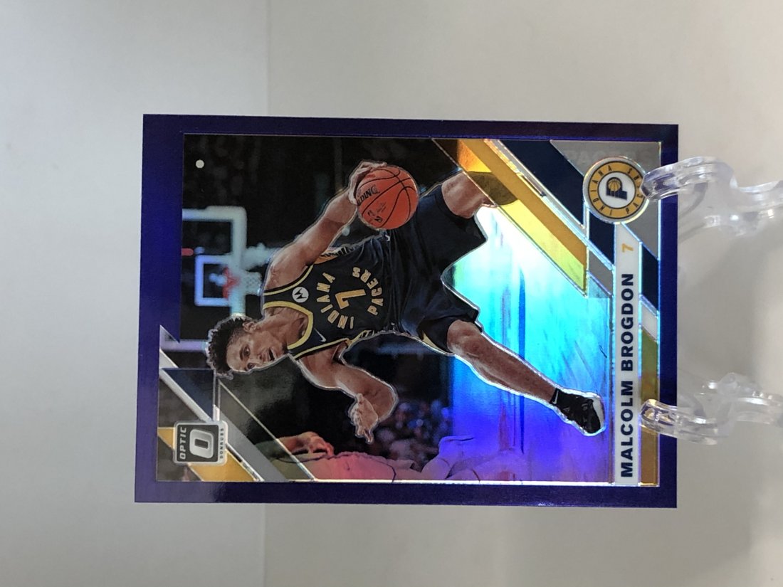2019-20 Malcolm Brogdon Panini Donruss Optic No. 108 (1 of 1)