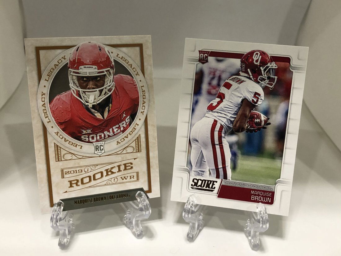 Marquise Brown Rookie Football Cards (1 of 1)