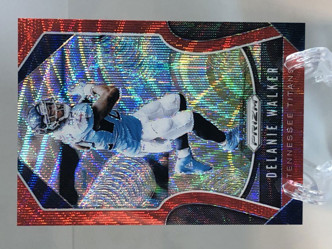 2019 Delanie Walker Panini Prizm Red Refractor (72 of (1 of 1)