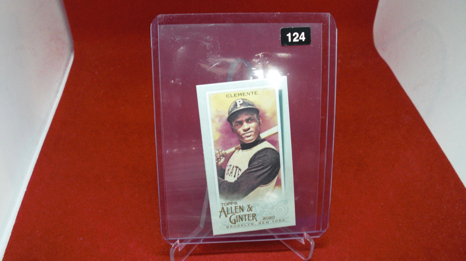roberto clemente allen and tinter: in top loader