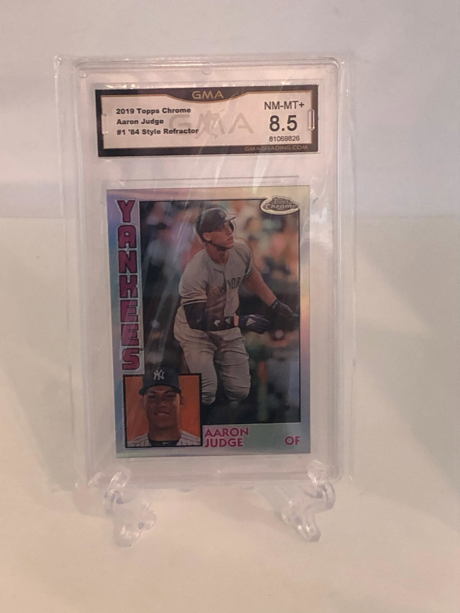 Aaron Judge '84 Style Refractor GMA 9: GMA Graded Baseball Card