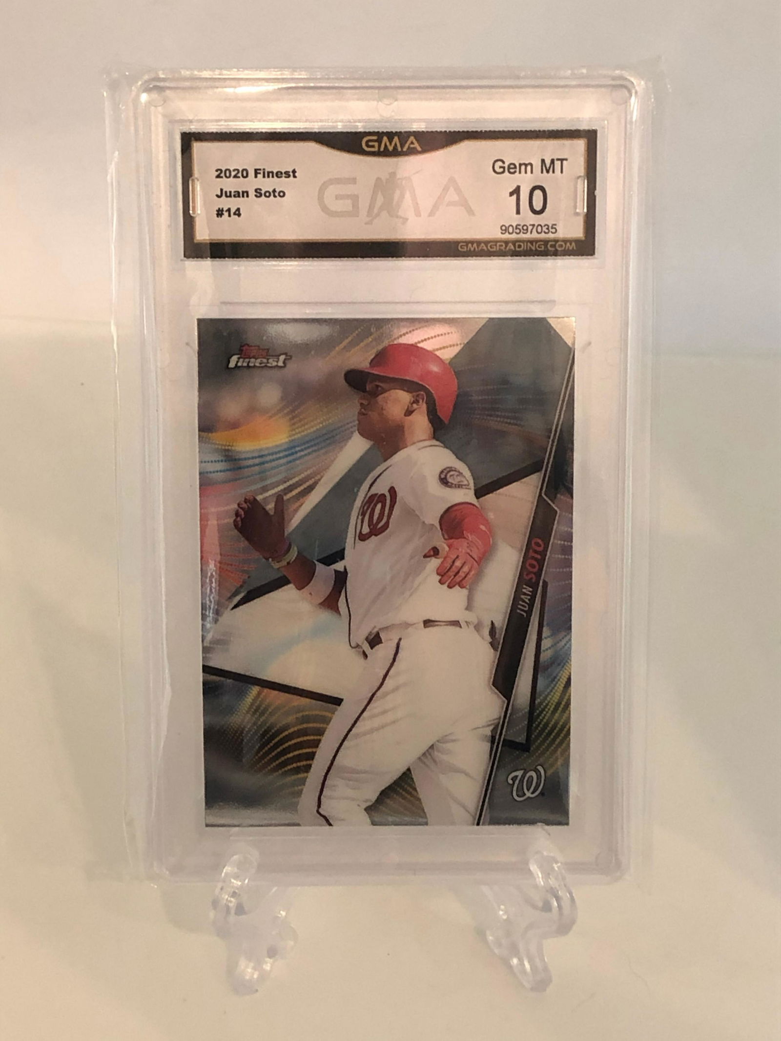 Juan Soto Topps Finest Refractor GMA 10 (1 of 1)