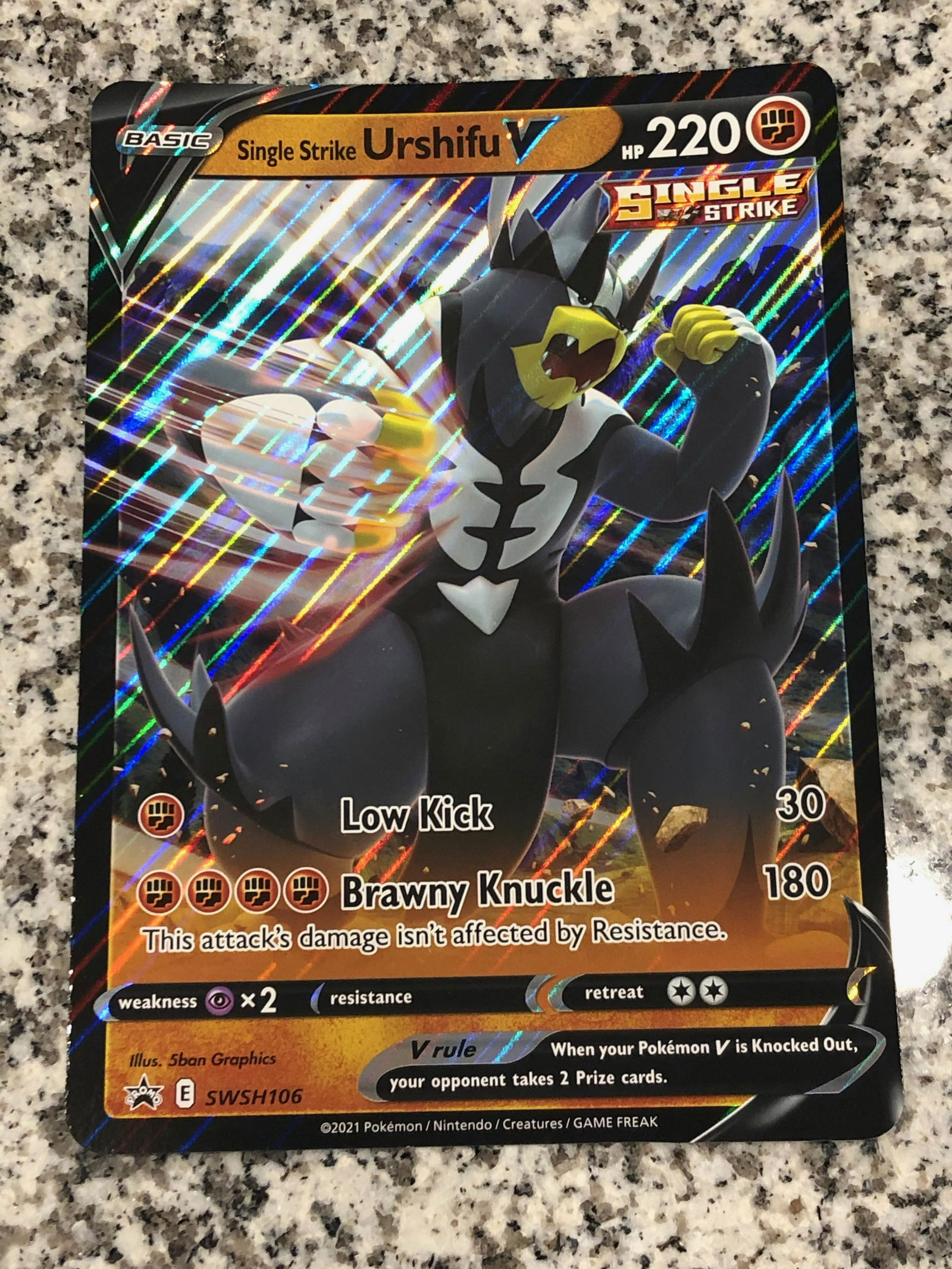 Single Strike Urshifu V Jumbo Pokemon Card (1 of 1)
