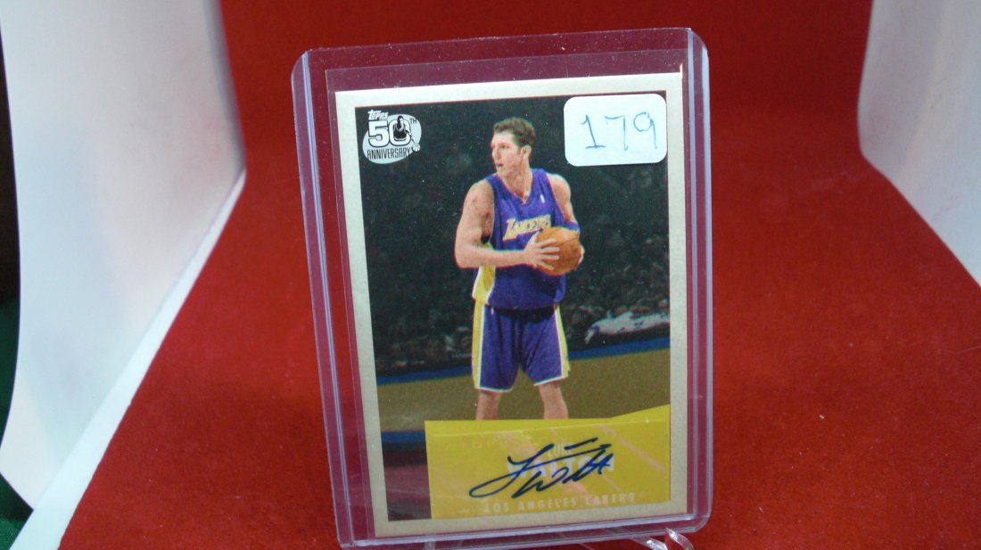 Luke Walton Signature: Luke Walton Signature