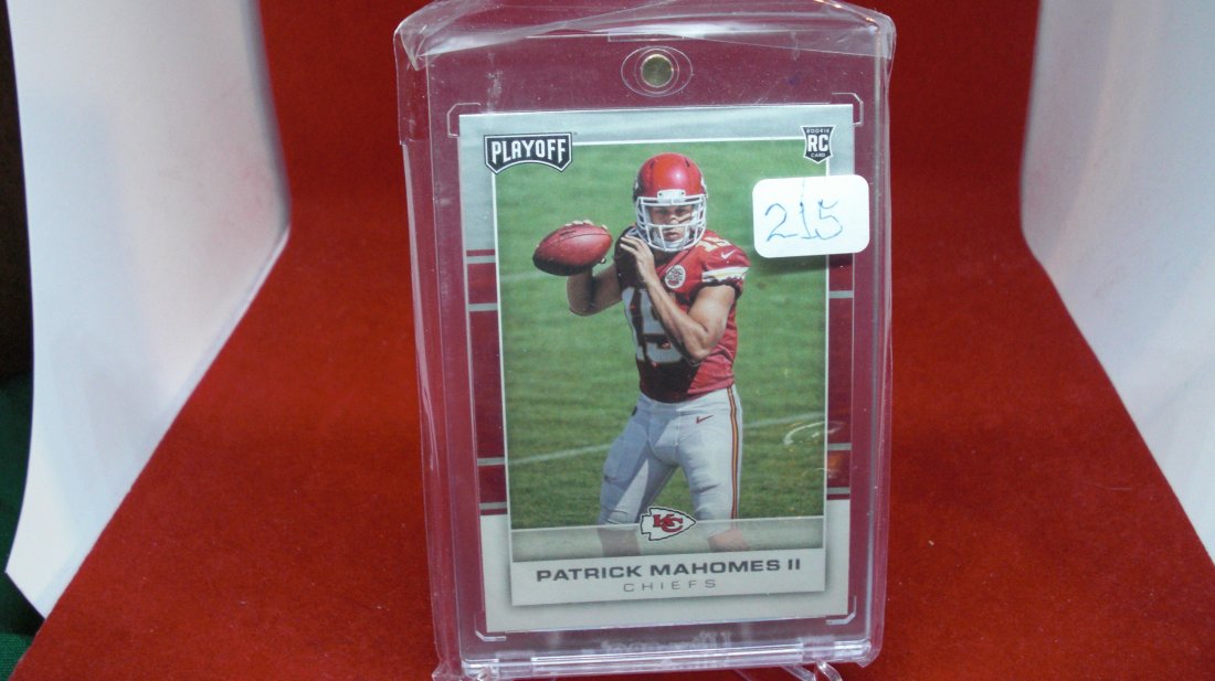 Patrick Mahomes II Rookie Card Nice Card (1 of 1)