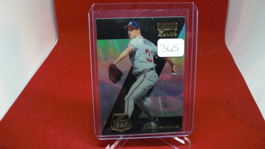 Greg Maddux: Greg Maddux