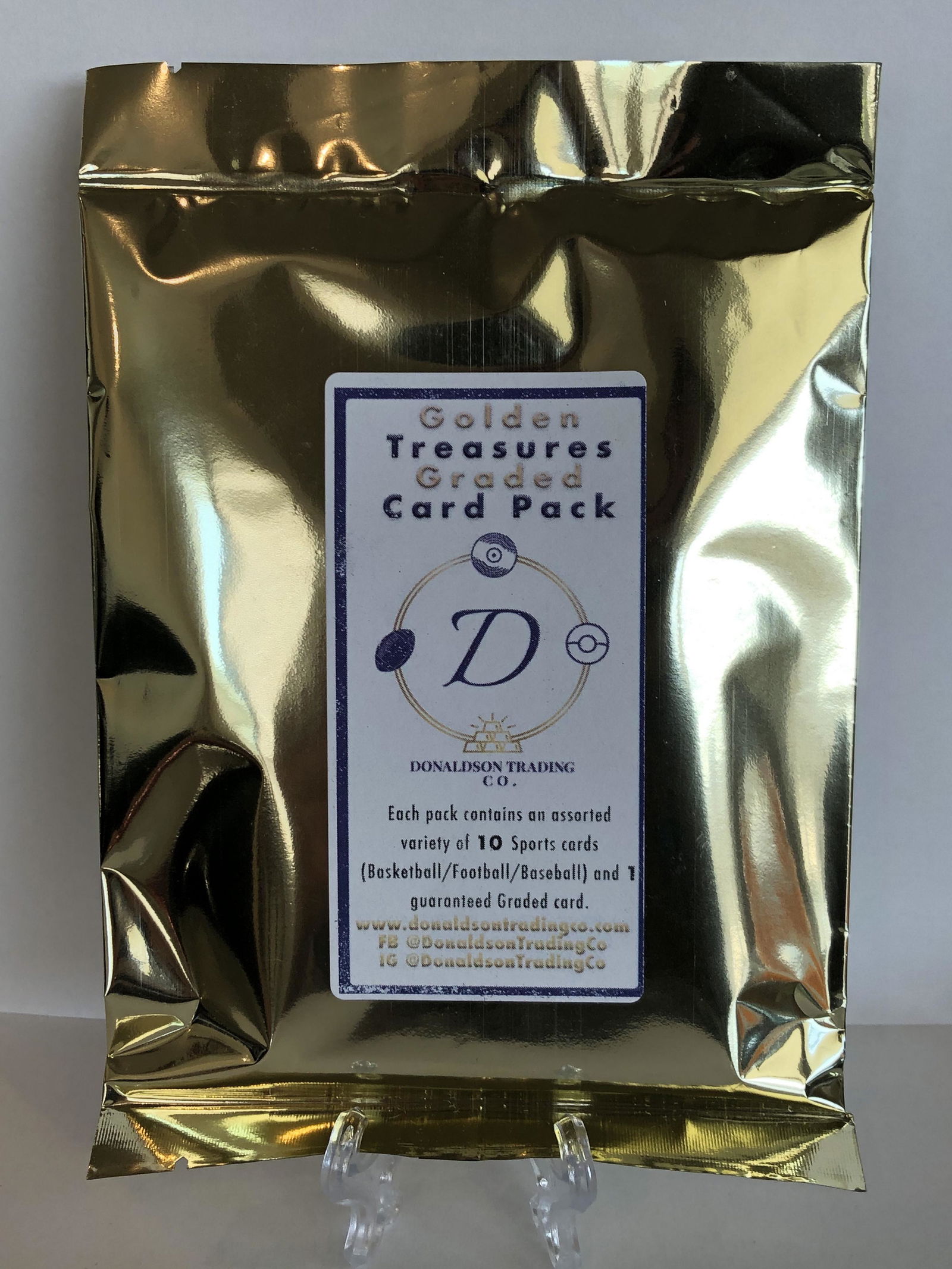 Golden Treasures Graded Card Pack (1 of 1)